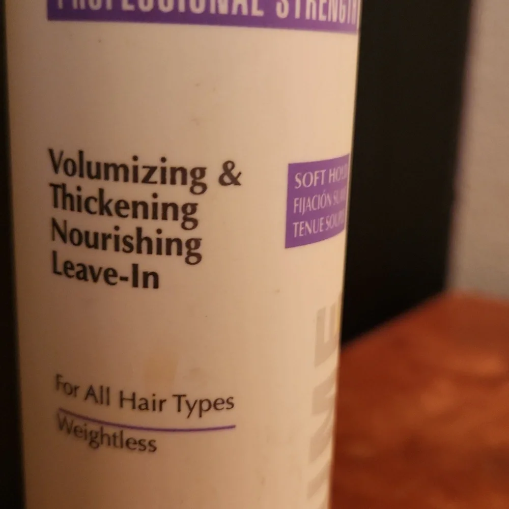 NEW Bosley Volumizing & Thickening Leave In. New
